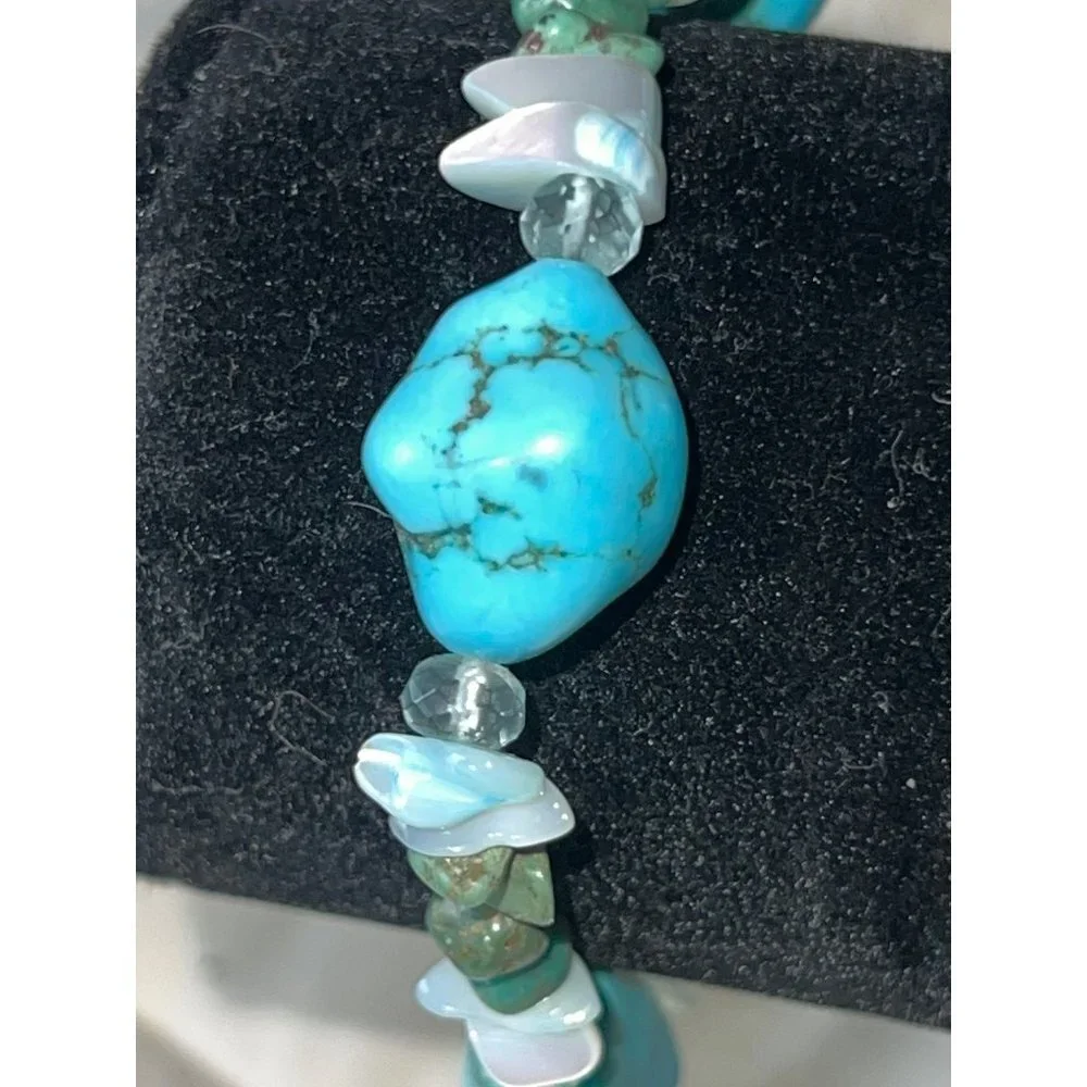 Green and Blue Turquoise Crystal Chip Stretch Bracelet -- 7.25